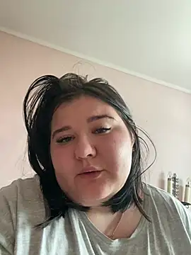 Snapshot of AngelKiras chatting on 02/06/26, 08:18 AngelKiras online show from 02/06/26, 08:18