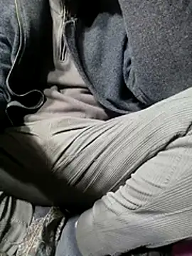 Aww21 online show from 02/16/26, 07:54