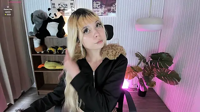 Laukyubey1 online show from 03/17/26, 08:01