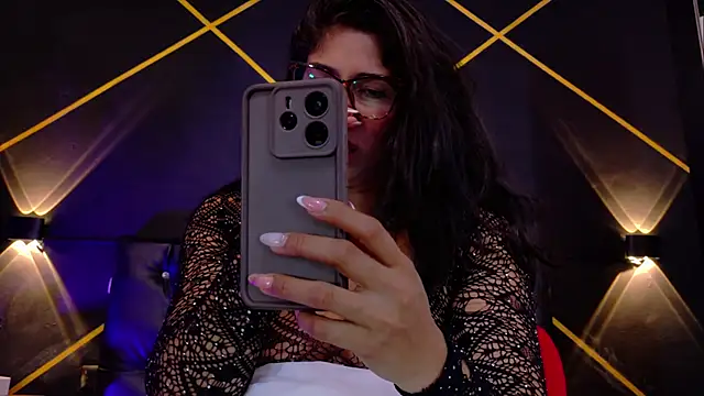 Snapshot of serena_kournikova chatting on 02/12/26, 10:05 serena kournikova online show from 02/12/26, 10:05