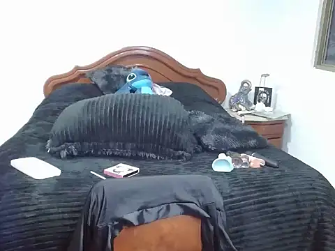 Snapshot of Alylatina chatting on 02/07/26, 12:53 Alylatina online show from 02/07/26, 12:53