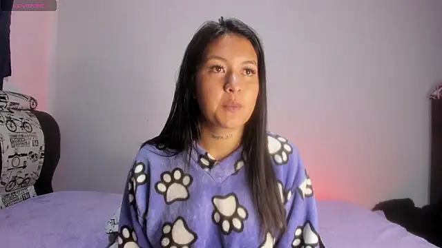 Snapshot of Sharlottee__ chatting on 02/09/26, 09:35 Sharlottee online show from 02/09/26, 09:35