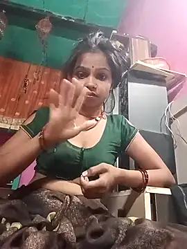 Snapshot of Cut_ikina chatting on 06/17/26, 06:09 Cut ikina online show from 06/17/26, 06:09