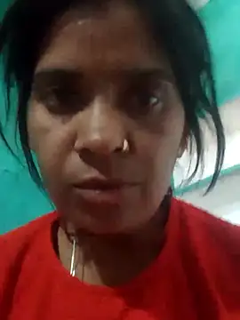 Snapshot of Hot_ras28 chatting on 02/15/26, 06:21 Hot ras28 online show from 02/15/26, 06:21