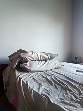 Snapshot of gordorichard chatting on 02/14/26, 12:13 gordorichard online show from 02/14/26, 12:13