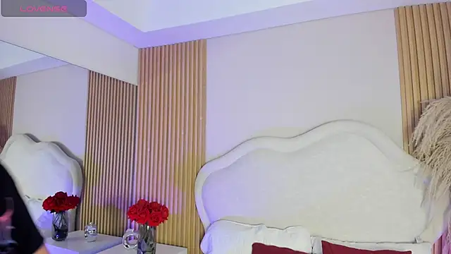 Snapshot of rebeca_taylor chatting on 02/07/26, 03:32 rebeca taylor online show from 02/07/26, 03:32