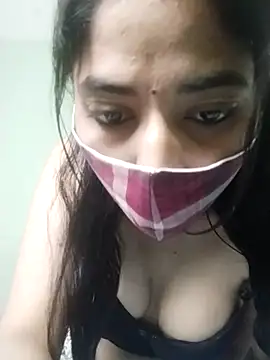 Kitti-Sharma online show from 03/28/26, 08:03