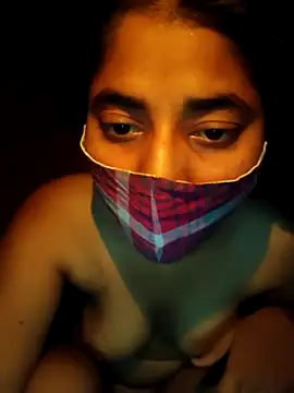 Kitti-Sharma online show from 05/13/26, 06:38
