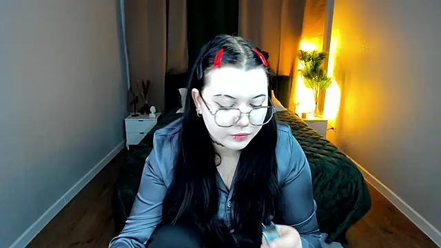 Kira G0ld online show from 03/18/26, 01:09