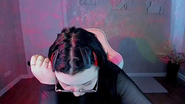 Kira G0ld online show from 04/01/26, 01:06