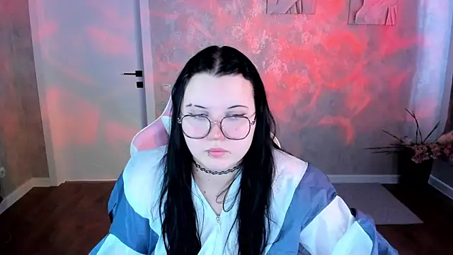 Kira G0ld online show from 04/10/26, 01:11