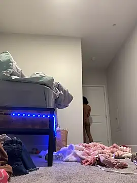 sexxyyna online show from 03/25/26, 12:22