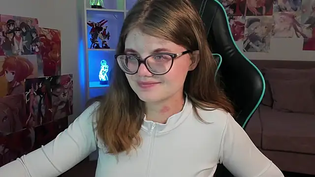 ChloeHalses online show from 03/06/26, 06:37