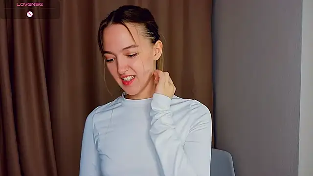 SupakuChan online show from 02/14/26, 08:49