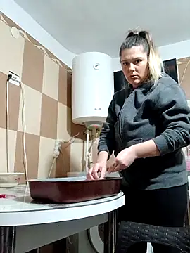 Valentino19999 online show from 02/07/26, 04:11