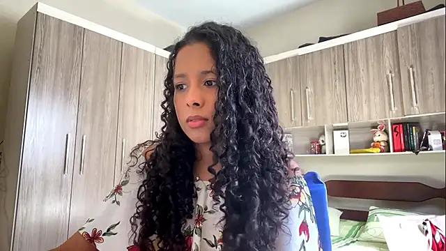 KayleenStoyanoff online show from 02/05/26, 06:23