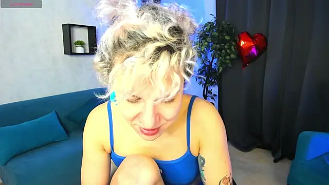 strip dancer online show from 03/01/26, 01:40