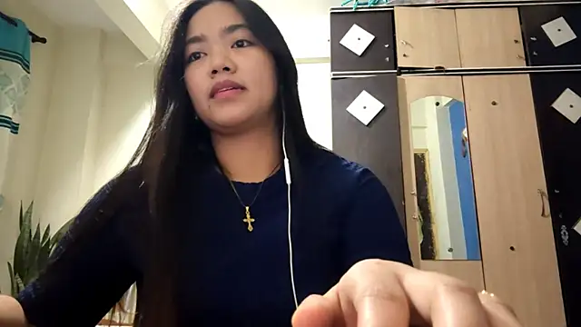 Snapshot of AntoninaDamewood chatting on 02/12/26, 12:22 AntoninaDamewood online show from 02/12/26, 12:22