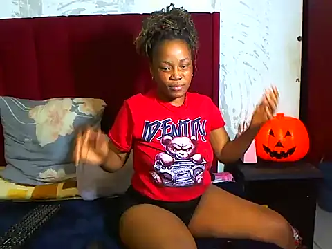 Lindabee34 online show from 02/24/26, 07:34