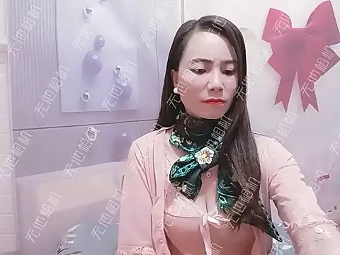 Hello-Kitty001 online show from 03/13/26, 09:54