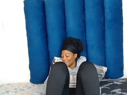 Snapshot of ForeverSexy_ chatting on 02/07/26, 06:11 ForeverSexy online show from 02/07/26, 06:11