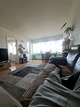 Snapshot of hungryMaya chatting on 02/03/26, 10:42 hungryMaya online show from 02/03/26, 10:42