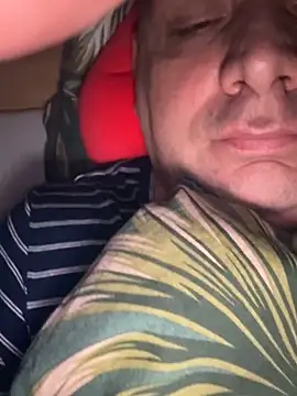 Snapshot of hungryMaya chatting on 03/01/26, 10:45 hungryMaya online show from 03/01/26, 10:45