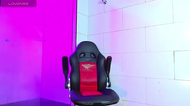 Maddye Fox online show from 03/06/26, 07:21