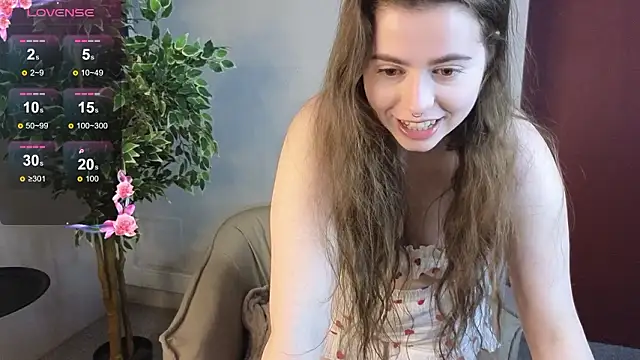 LovingWhisperr online show from 03/21/26, 08:19