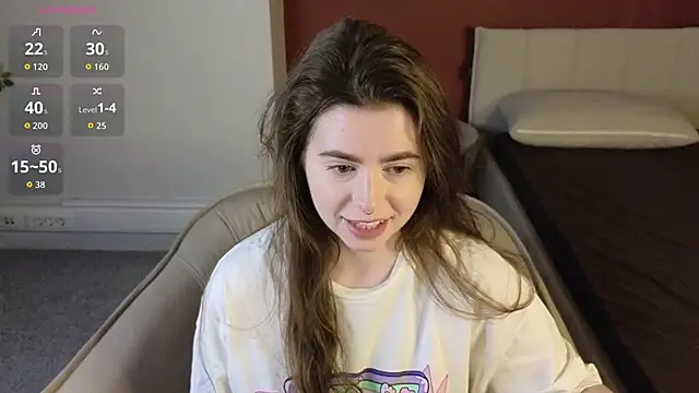 LovingWhisperr online show from 04/22/26, 01:19