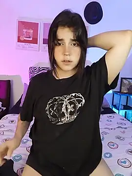 Daniellesins1 online show from 06/02/26, 04:58