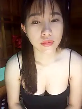 Snapshot of Yui-Ch1682 chatting on 02/20/26, 12:29 Yui-Ch1682 online show from 02/20/26, 12:29