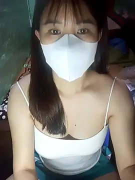 Yui-Ch1682 online show from 03/23/26, 01:37