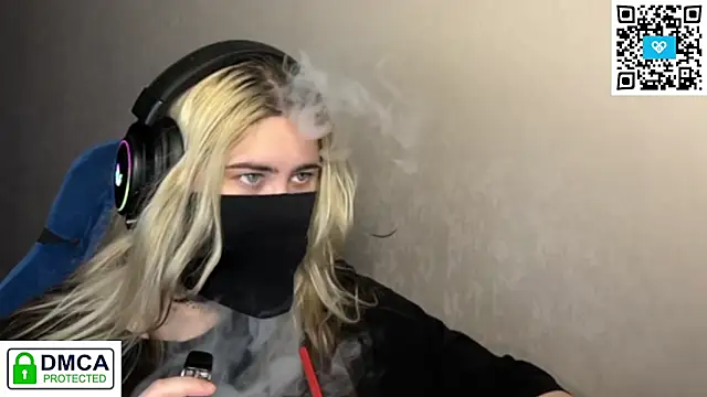 Snapshot of UnaXyling chatting on 02/28/26, 11:39 UnaXyling online show from 02/28/26, 11:39