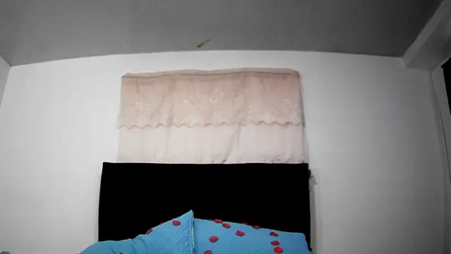 Valeryfox08 online show from 02/14/26, 02:58