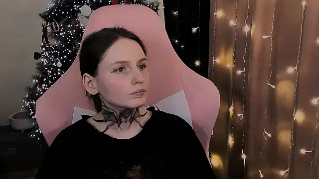 Snapshot of Onyxix chatting on 02/15/26, 07:32 Onyxix online show from 02/15/26, 07:32