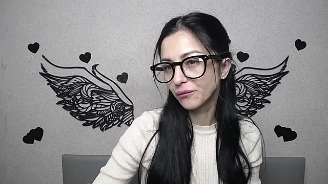Snapshot of EvaClarkk chatting on 05/14/26, 05:47 EvaClarkk online show from 05/14/26, 05:47
