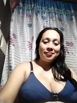 Snapshot of May_Bombs chatting on 02/09/26, 11:25 May Bombs online show from 02/09/26, 11:25