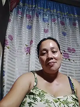 Snapshot of May_Bombs chatting on 02/23/26, 10:56 May Bombs online show from 02/23/26, 10:56