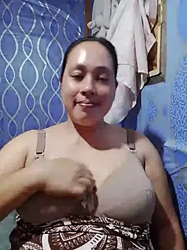 May Bombs online show from 04/22/26, 11:45