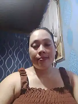 Snapshot of May_Bombs chatting on 05/29/26, 05:16 May Bombs online show from 05/29/26, 05:16