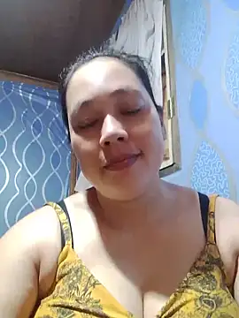 Snapshot of May_Bombs chatting on 06/02/26, 11:18 May Bombs online show from 06/02/26, 11:18