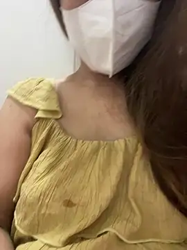 Miu Xinh online show from 04/18/26, 09:48