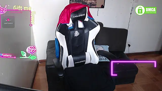 Snapshot of MeliisaRobers chatting on 02/19/26, 09:55 MeliisaRobers online show from 02/19/26, 09:55