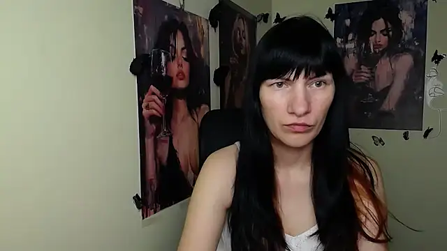 Rosalinda ro online show from 04/15/26, 12:34