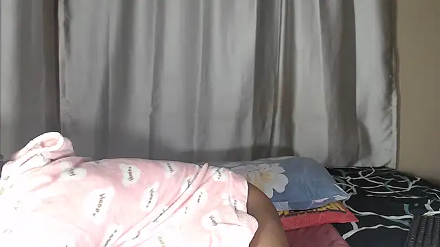 PussyFarrie online show from 03/26/26, 06:08