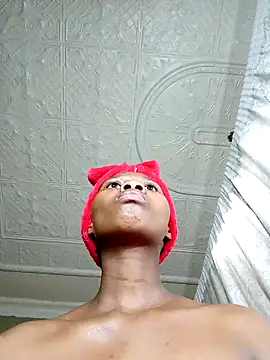 PussyFarrie online show from 04/23/26, 12:29