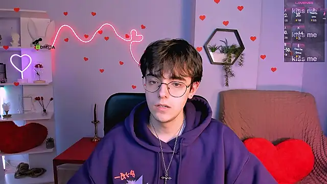 Snapshot of martin_neil chatting on 02/13/26, 10:33 martin neil online show from 02/13/26, 10:33