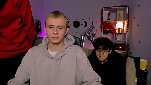 Snapshot of martin_neil chatting on 02/15/26, 08:05 martin neil online show from 02/15/26, 08:05