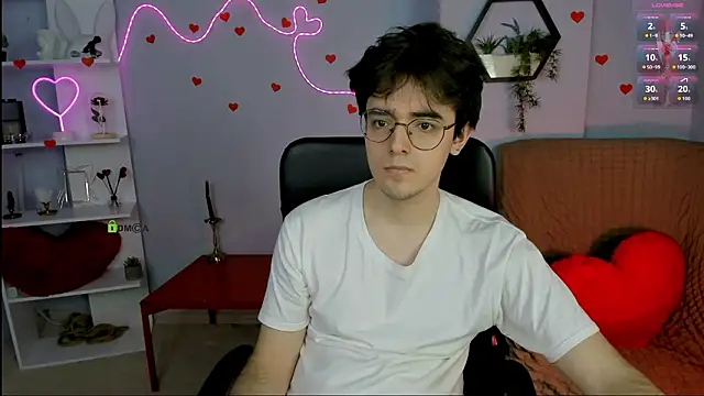 Snapshot of martin_neil chatting on 02/17/26, 10:34 martin neil online show from 02/17/26, 10:34